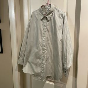Uniqlo Oversized Dress Shirt Green